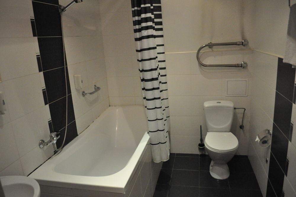 Hotel Albatross Riga Buitenkant foto